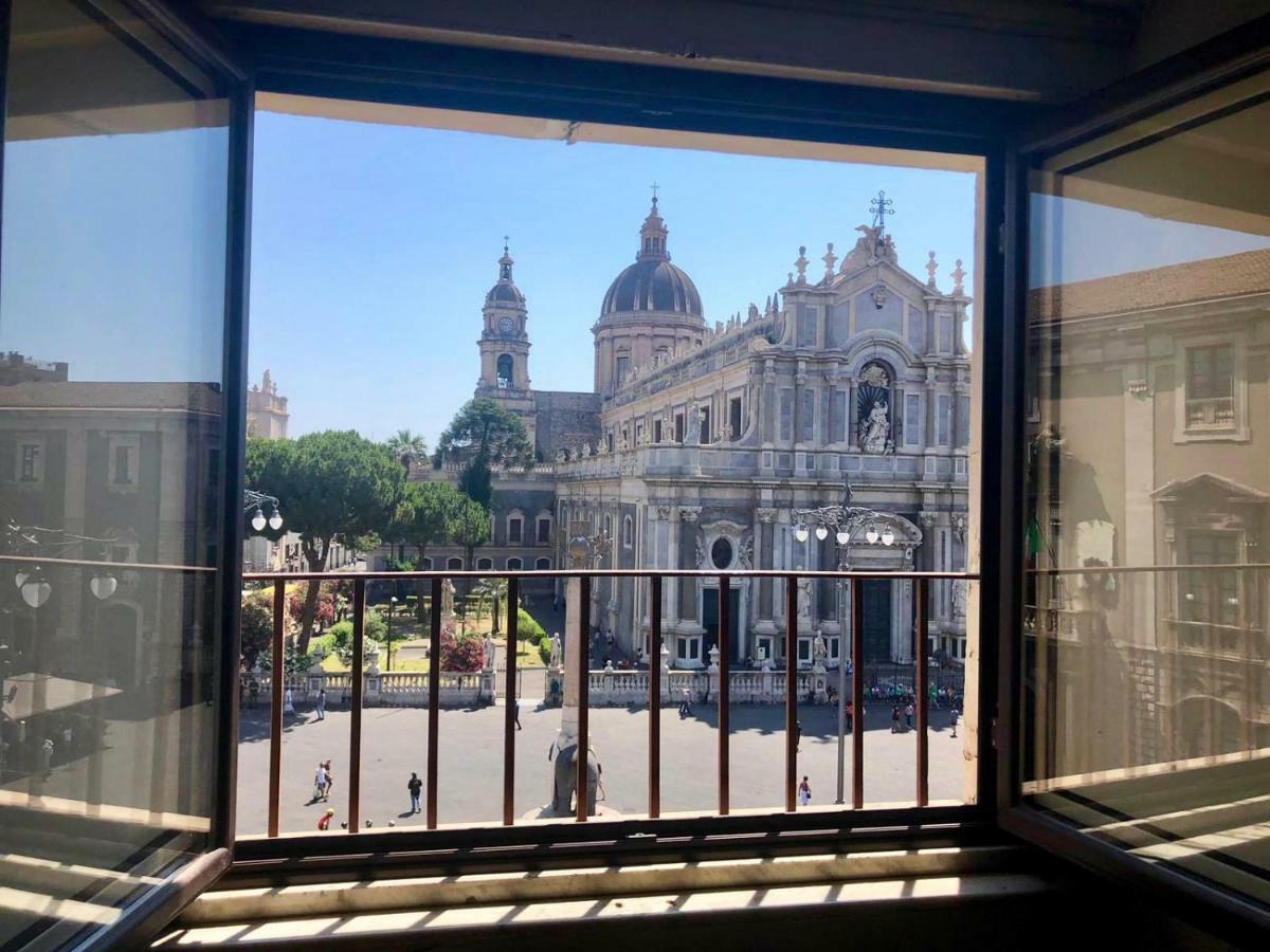 La Finestra Sul Duomo Apartment Catania Exterior photo